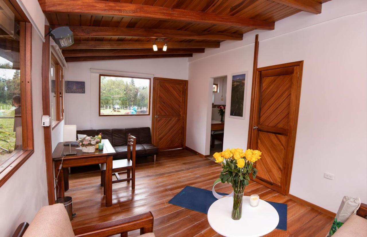 Hosteria Papagayo Cotopaxi Machachi المظهر الخارجي الصورة