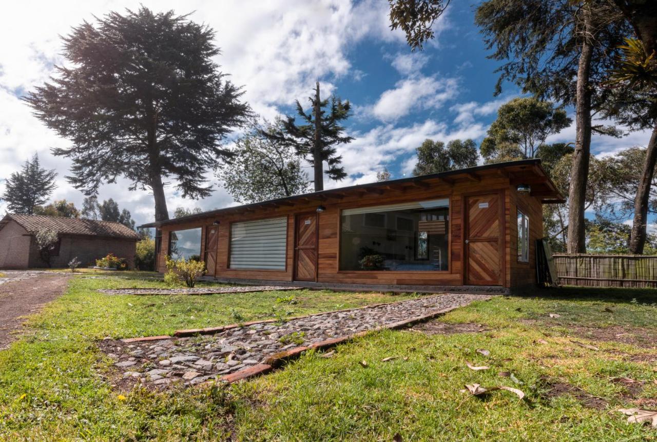 Hosteria Papagayo Cotopaxi Machachi المظهر الخارجي الصورة